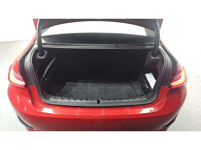 BMW 320 G20 - автомобили, коли, обяви за нови и употребявани 4