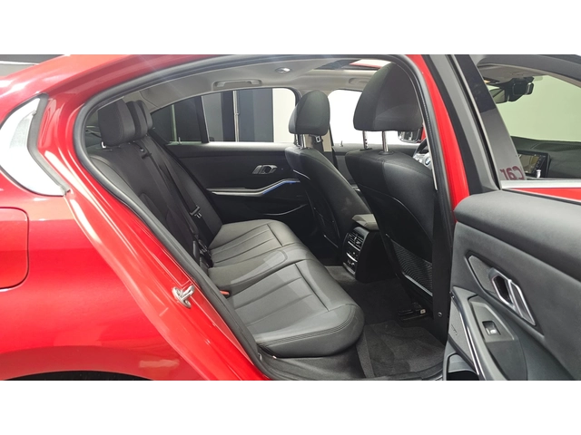 BMW 320 G20 - автомобили, коли, обяви за нови и употребявани 7
