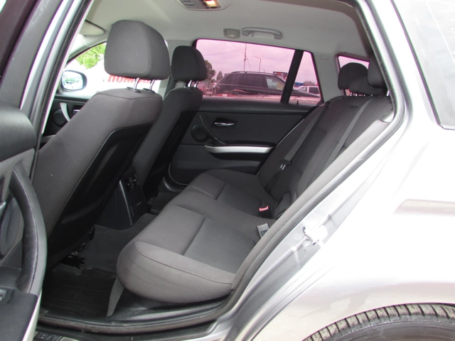 BMW 320 xDrive EU4 - автомобили, коли, обяви за нови и употребявани 8