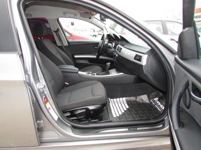 BMW 320 xDrive EU4 - автомобили, коли, обяви за нови и употребявани 9