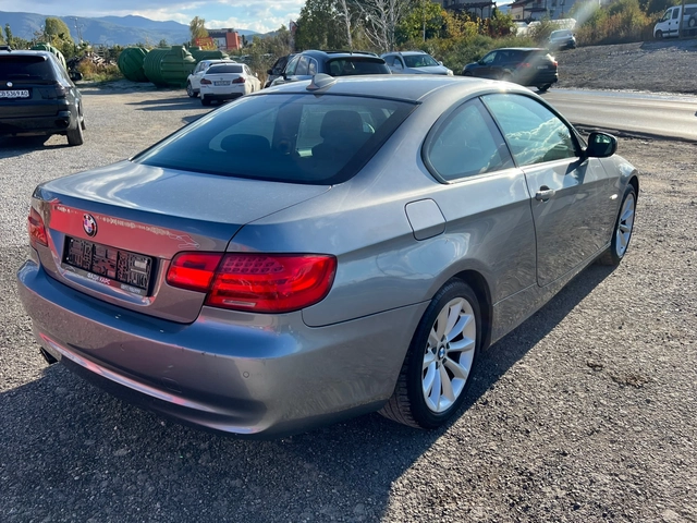 BMW 320 2.0 - автомобили, коли, обяви за нови и употребявани 7