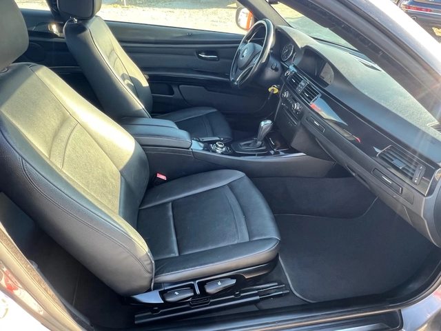 BMW 320 2.0 - автомобили, коли, обяви за нови и употребявани 9