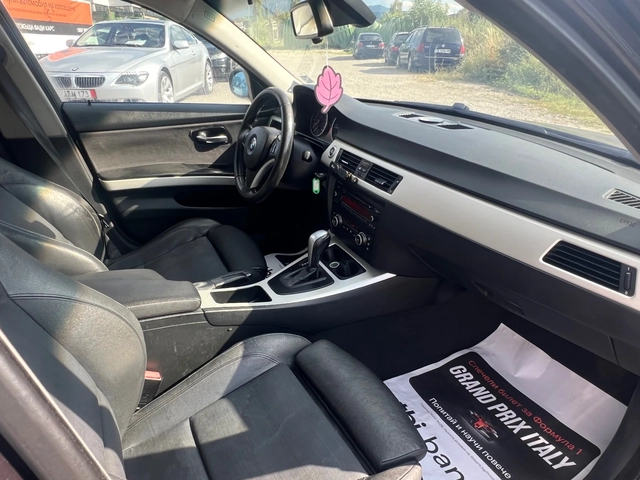 BMW 320 - автомобили, коли, обяви за нови и употребявани 15