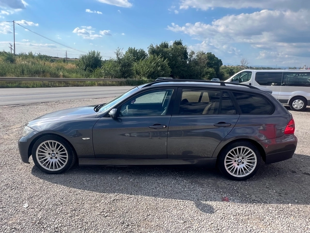 BMW 320 - автомобили, коли, обяви за нови и употребявани 3