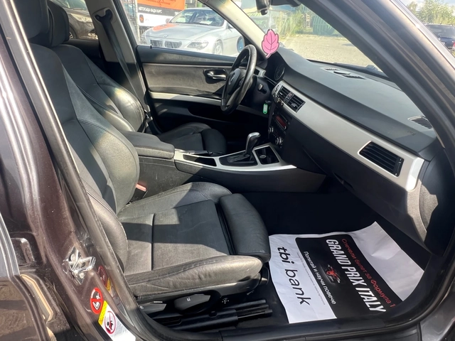BMW 320 - автомобили, коли, обяви за нови и употребявани 8