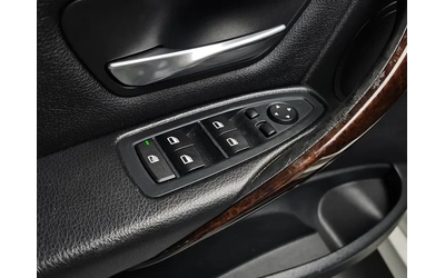 BMW 320 d xDrive - автомобили, коли, обяви за нови и употребявани 16
