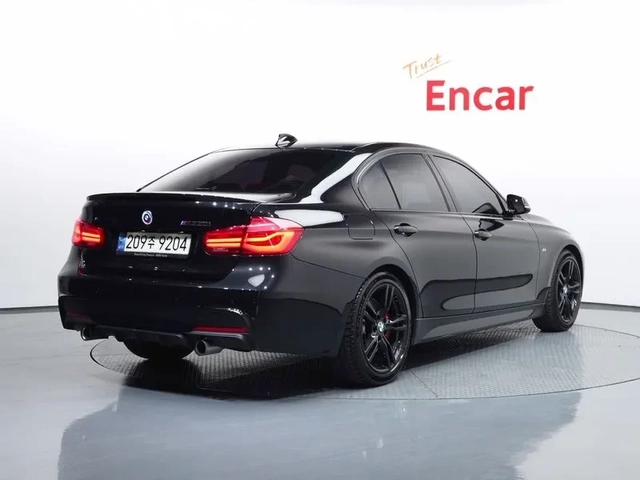 BMW 320 i - автомобили, коли, обяви за нови и употребявани 1