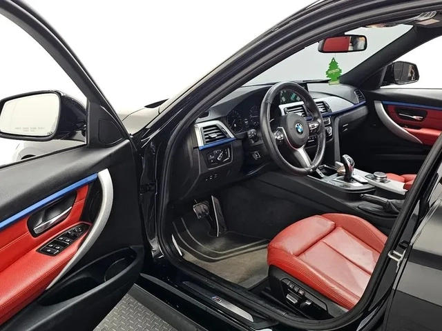 BMW 320 i - автомобили, коли, обяви за нови и употребявани 9