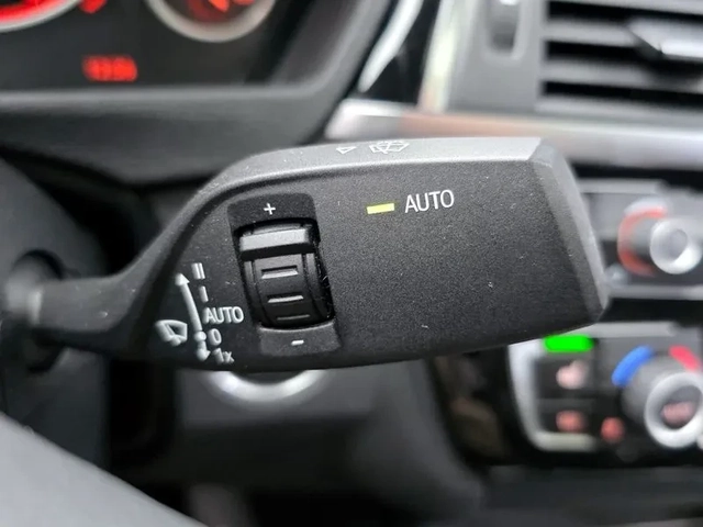 BMW 320 d - автомобили, коли, обяви за нови и употребявани 15