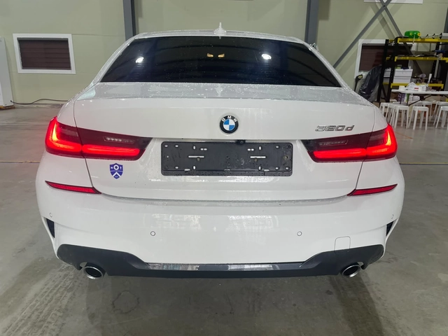 BMW 320 d RWD B47 LCI (FaceLift) ! M Pack ! - автомобили, коли, обяви за нови и употребявани 4
