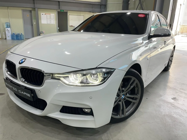 BMW 320 d RWD B47 LCI (FaceLift) ! M Pack ! - автомобили, коли, обяви за нови и употребявани 2