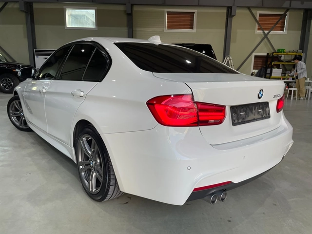 BMW 320 d RWD B47 LCI (FaceLift) ! M Pack ! - автомобили, коли, обяви за нови и употребявани 5