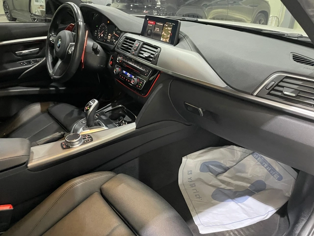 BMW 320 d RWD B47 LCI (FaceLift) ! M Pack ! - автомобили, коли, обяви за нови и употребявани 10
