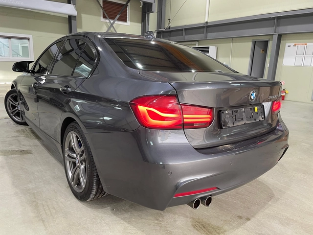 BMW 320 d RWD B47 LCI (FaceLift) ! M Pack ! - автомобили, коли, обяви за нови и употребявани 5