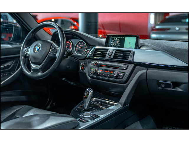 BMW 320 BMW 320  - автомобили, коли, обяви за нови и употребявани 9