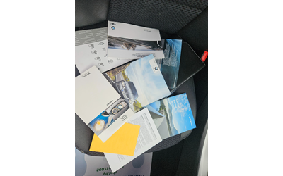 BMW 320 BMW 320 2.0d x drive - автомобили, коли, обяви за нови и употребявани 9