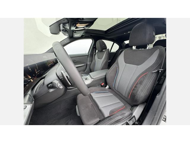 BMW 320d xDrive - автомобили, коли, обяви за нови и употребявани 8