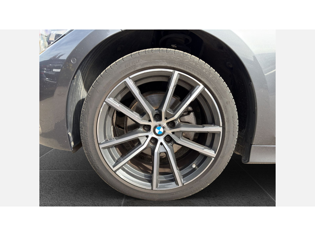 BMW 320d xDrive - автомобили, коли, обяви за нови и употребявани 4