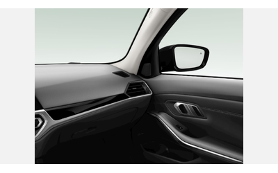 BMW 320d xDrive - автомобили, коли, обяви за нови и употребявани 10