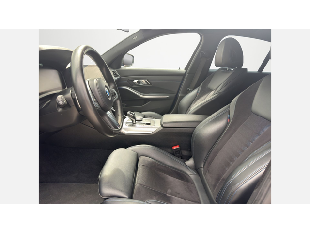 BMW 320d xDrive - автомобили, коли, обяви за нови и употребявани 5