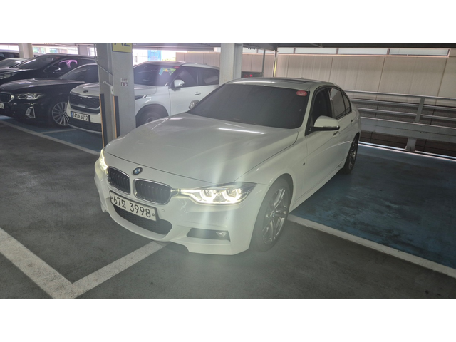 BMW 320i - автомобили, коли, обяви за нови и употребявани 0