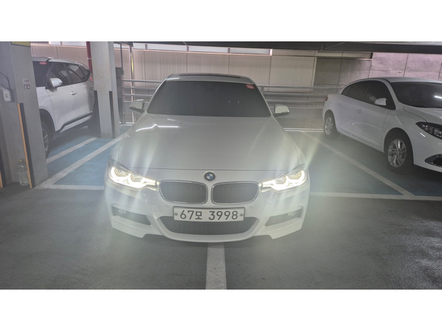 BMW 320i - автомобили, коли, обяви за нови и употребявани 1