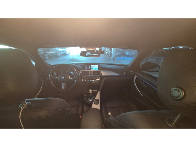 BMW 320i - автомобили, коли, обяви за нови и употребявани 23