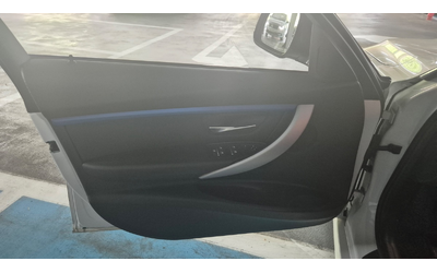 BMW 320i - автомобили, коли, обяви за нови и употребявани 27