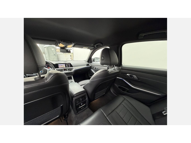 BMW 320i xDrive - автомобили, коли, обяви за нови и употребявани 10