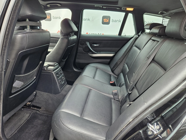 BMW 325 3.0i-218кс= АВТОМАТ= ГАЗ= 4Х4= DISTR= PANO= KEY= M - автомобили, коли, обяви за нови и употребявани 8