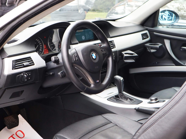 BMW 325d /Navi/Xenon/Leather/Coupe - автомобили, коли, обяви за нови и употребявани 6
