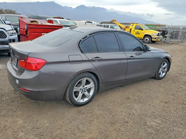 BMW 328 2.0L 4 Rear-wheel drive - автомобили, коли, обяви за нови и употребявани 2