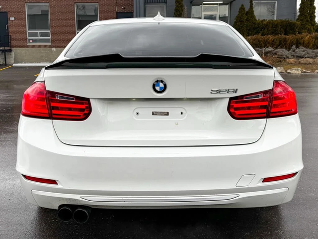 BMW 328 xDrive - автомобили, коли, обяви за нови и употребявани 4