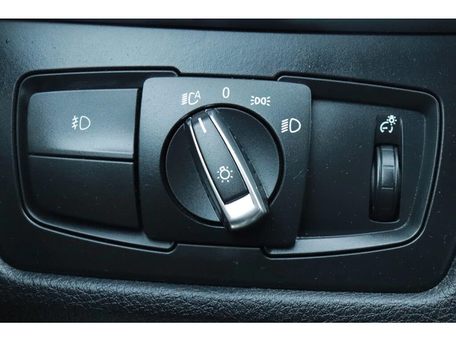 BMW 328 xDrive* АвтоКредит* (ЦЕНА ДО БГ) - автомобили, коли, обяви за нови и употребявани 15