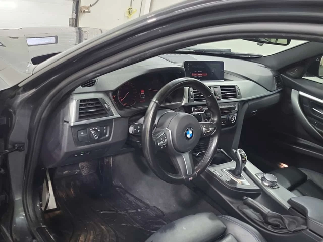 BMW 328 DIESEL * xDrive * CARFAX * Пълна история в BMW * - автомобили, коли, обяви за нови и употребявани 5