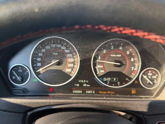 BMW 328 GT xDRIVE / CARFAX - автомобили, коли, обяви за нови и употребявани 6