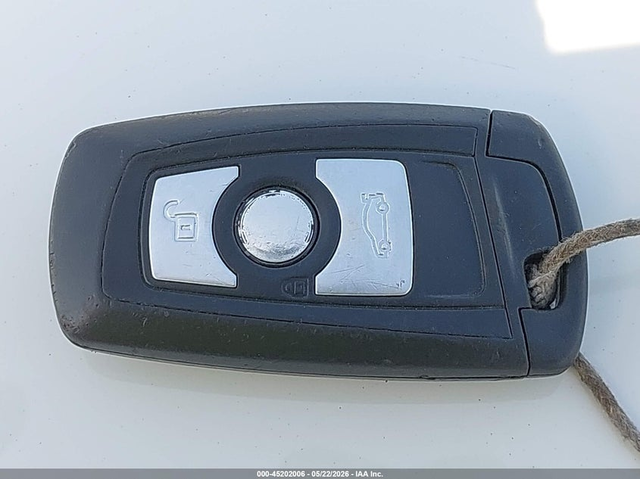 BMW 328I 2.0L I-4 DI, DOHC, VVT, TURBO, 240HP Rear Wheel Drive - автомобили, коли, обяви за нови и употребявани 10