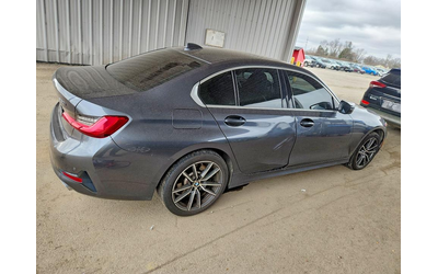 bmw-330-2-0l-4-all-wheel-drive - 2