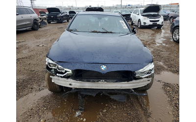 bmw-330-2-0l-4-all-wheel-drive - 5