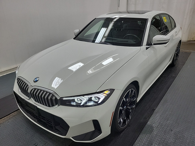 BMW 330 2.0L 4cyl AWD - автомобили, коли, обяви за нови и употребявани 0