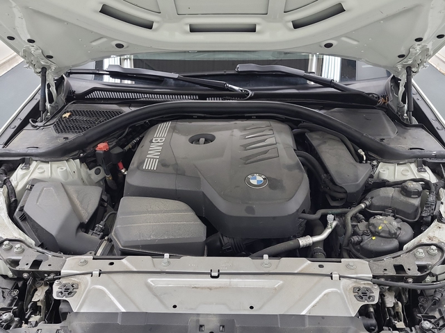 BMW 330 2.0L 4cyl AWD - автомобили, коли, обяви за нови и употребявани 10