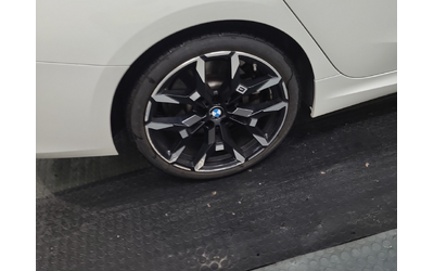 BMW 330 2.0L 4cyl AWD - автомобили, коли, обяви за нови и употребявани 6