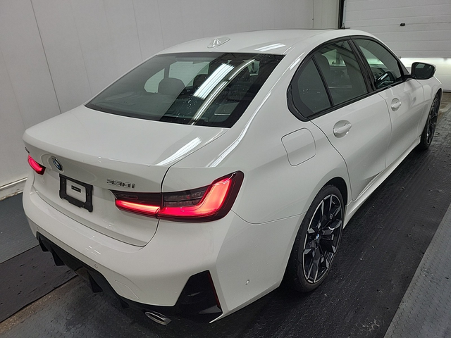 BMW 330 2.0L 4cyl AWD - автомобили, коли, обяви за нови и употребявани 8