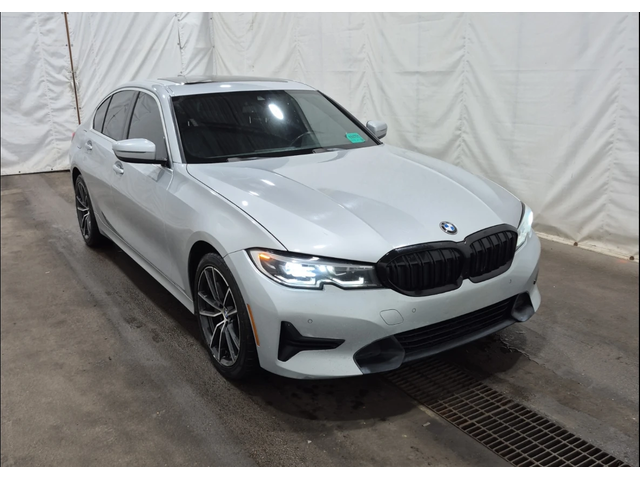 BMW 330 XDRIVE - автомобили, коли, обяви за нови и употребявани 1