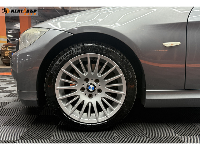 BMW 330 3.0d 245 к.с./Xdrive - автомобили, коли, обяви за нови и употребявани 5