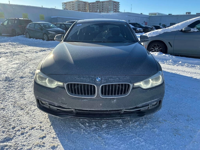 BMW 330 * 330i xDrive * CARFAX * ЦЕНА ДО БГ - автомобили, коли, обяви за нови и употребявани 1