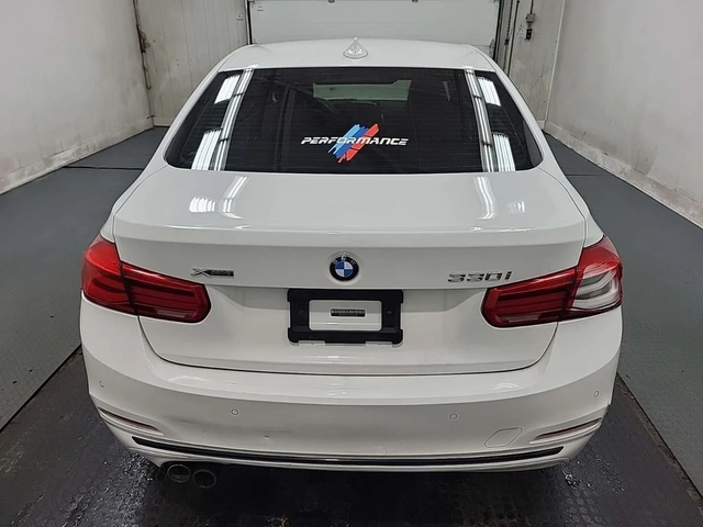 BMW 330 * xDrive * CARFAX * ЦЕНА ДО БГ - автомобили, коли, обяви за нови и употребявани 4