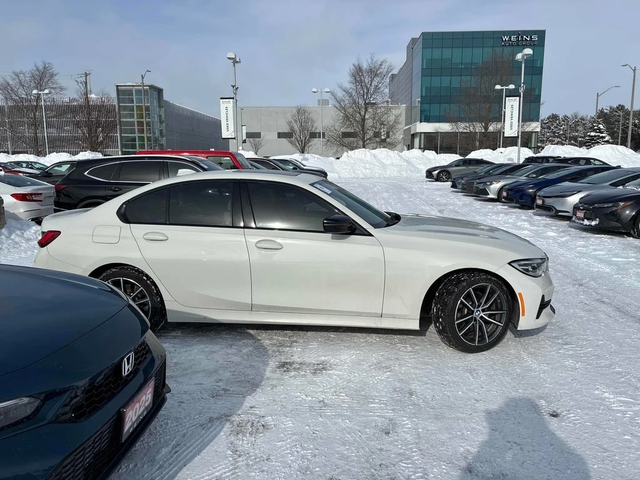 BMW 330 * 330i xDrive * CARFAX * ЦЕНА ДО БГ - автомобили, коли, обяви за нови и употребявани 2