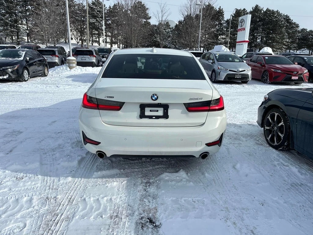 BMW 330 * 330i xDrive * CARFAX * ЦЕНА ДО БГ - автомобили, коли, обяви за нови и употребявани 4