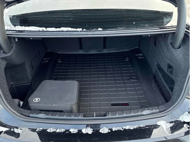 BMW 330 * 330e * CARFAX * ЦЕНА ДО БГ - автомобили, коли, обяви за нови и употребявани 6